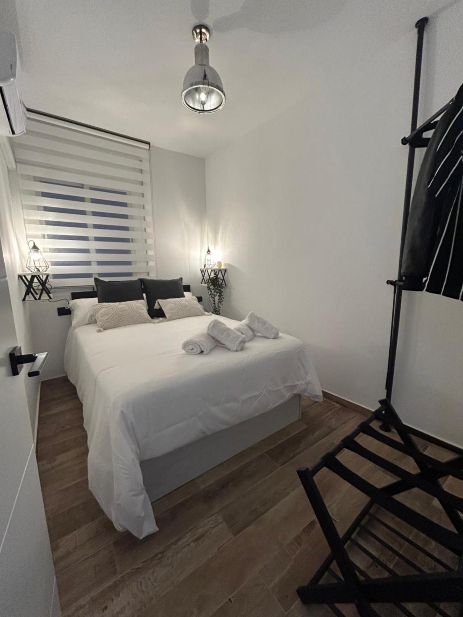 Gongora Home Con Parking Кордоба Екстериор снимка